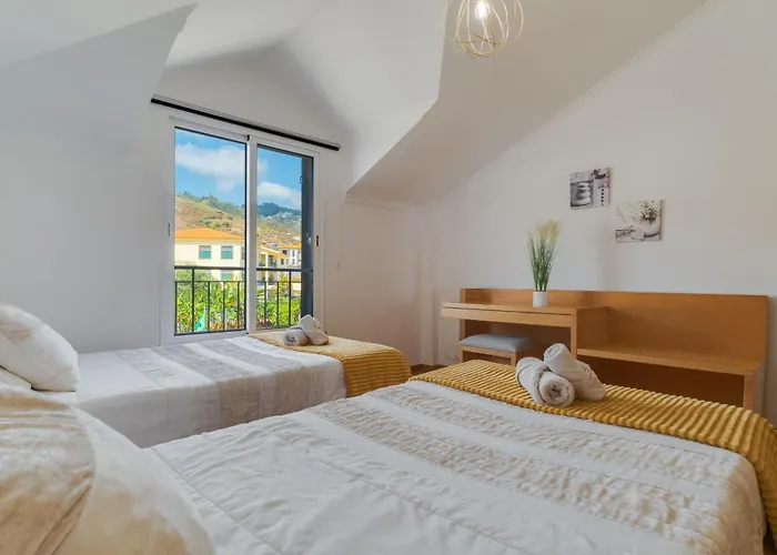 Desert Island By Atlantic Lejlighed